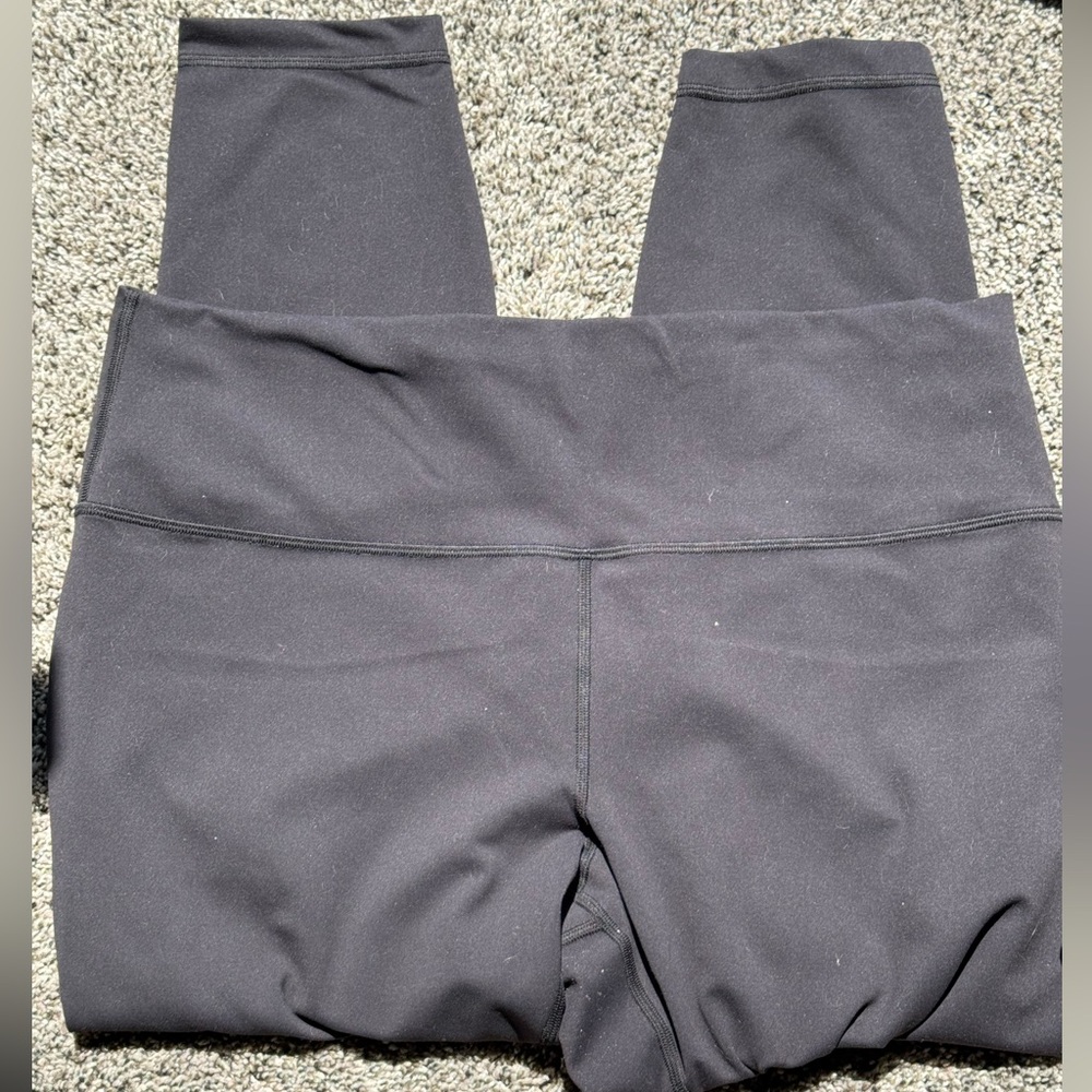 Lululemon Wunder Train HR Tight 25” - size 18 - Picture 5 of 5